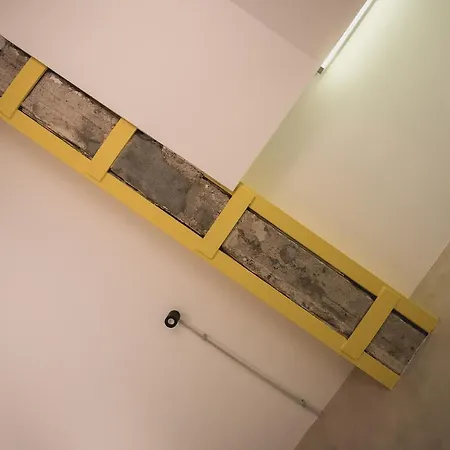 Apartament Moderno San Antonino Hapartments *