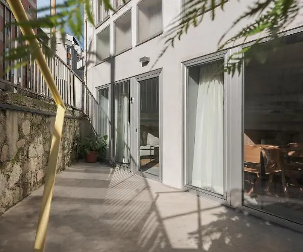 Moderno San Antonino Hapartments
